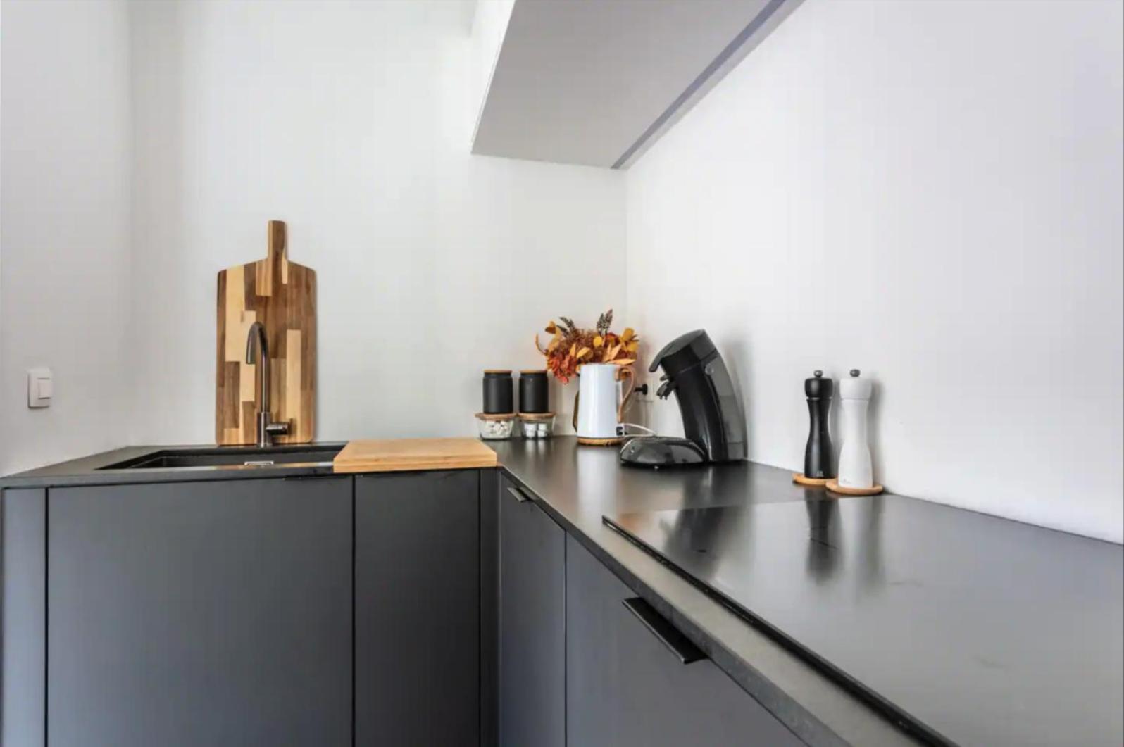 Sunny Haven Apartment Antwerp Exterior photo